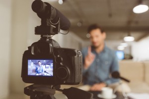 Unsuck Your Media Relations Using a Video Pitch